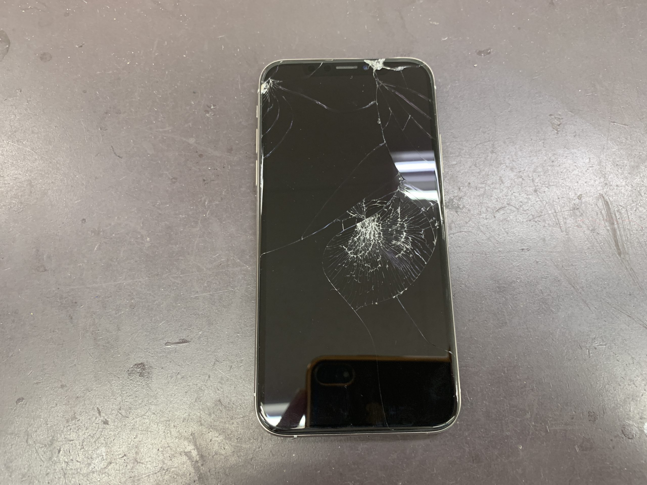 G3 ion12 片方破損 20220925_080744626_iOS-scaled-