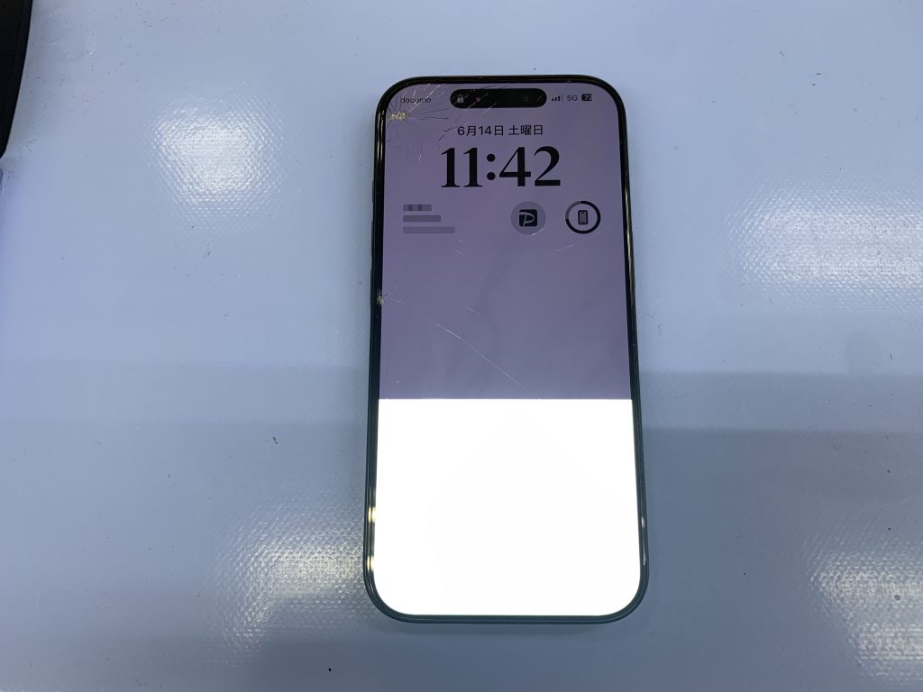 Apple iPhone 16PRO 128GB ジャンク 画面の欠陥 最初のiPhone 16 Pro