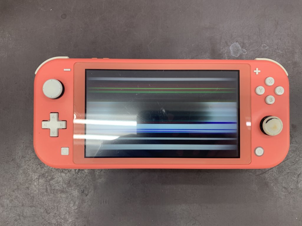 【画面に縦線あり】Nintendo Switch lite Switch Liteの画面に線が入っている。 液晶交換で元通りです